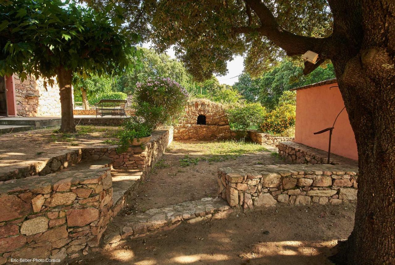 Maison Le Citronnier Avec Piscine - Domaine E Case Di Cuttoli Luaran gambar